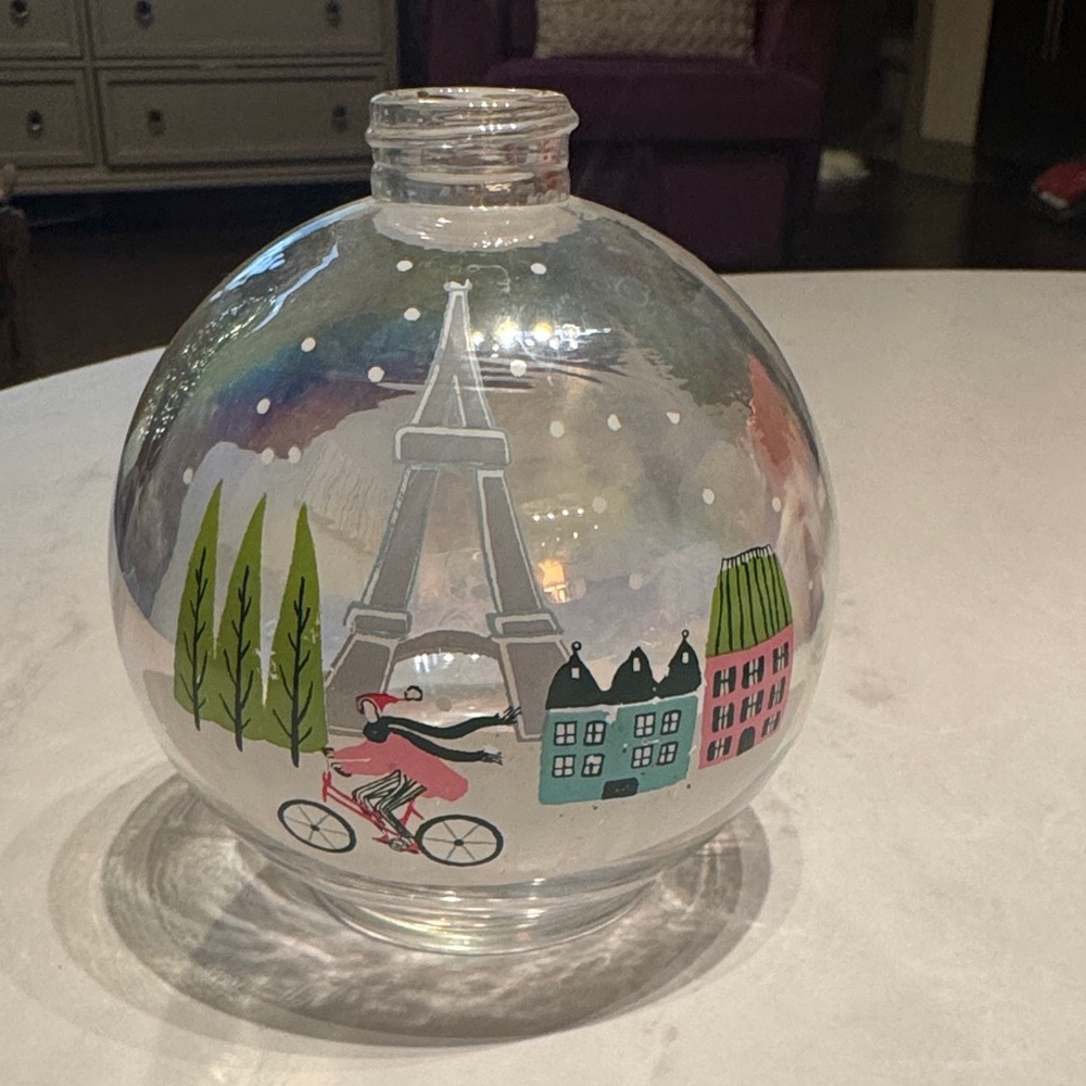 Decorative Winter Christmas Glass Bottle Paris Design soap dispenser ornament